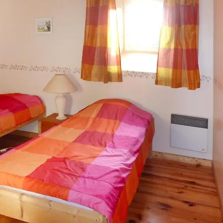 Rural Pool Retreat In The Hills, Cleaning Included Apartment