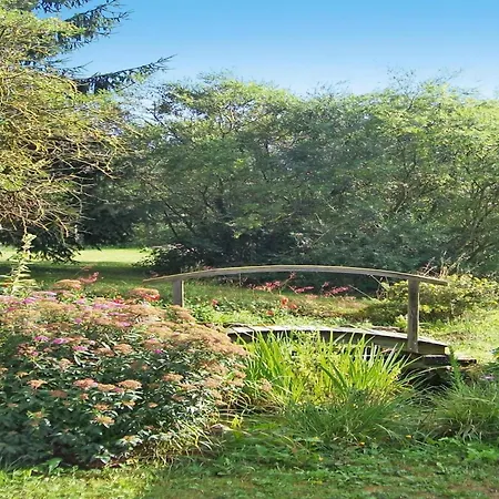 Rural Pool Retreat In The Hills, Cleaning Included Apartment